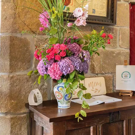Manoir De Moellien, The Originals Relais 3* Плоневе-Порзэ